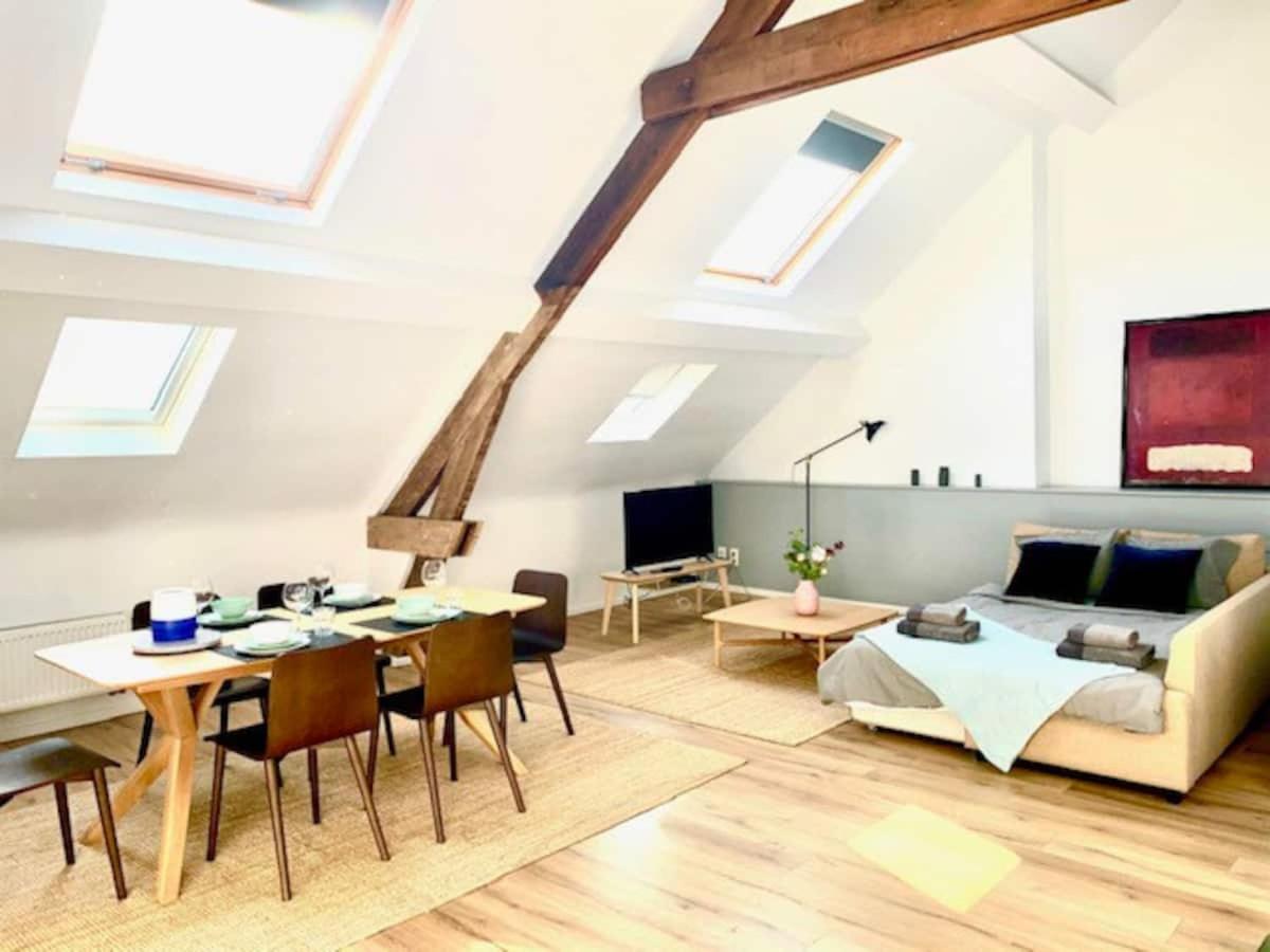 Cozy Apartment In Antwerpen Centraal Bagian luar foto